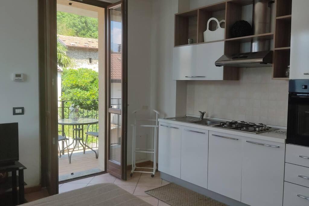 Appartamenti Regina Lake Como Dorio Exterior foto